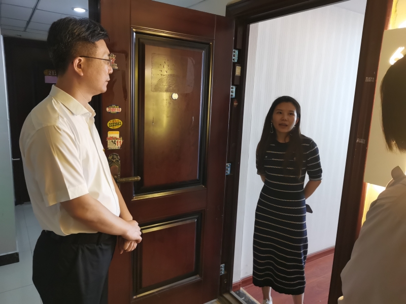 f7e04ae341de33c30d5b75cd367ada3.jpg f7e04ae341de33c30d5b75cd367ada3.jpg